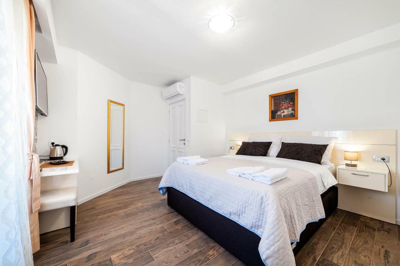 Apartments Palace Rialto Sibenik Luaran gambar